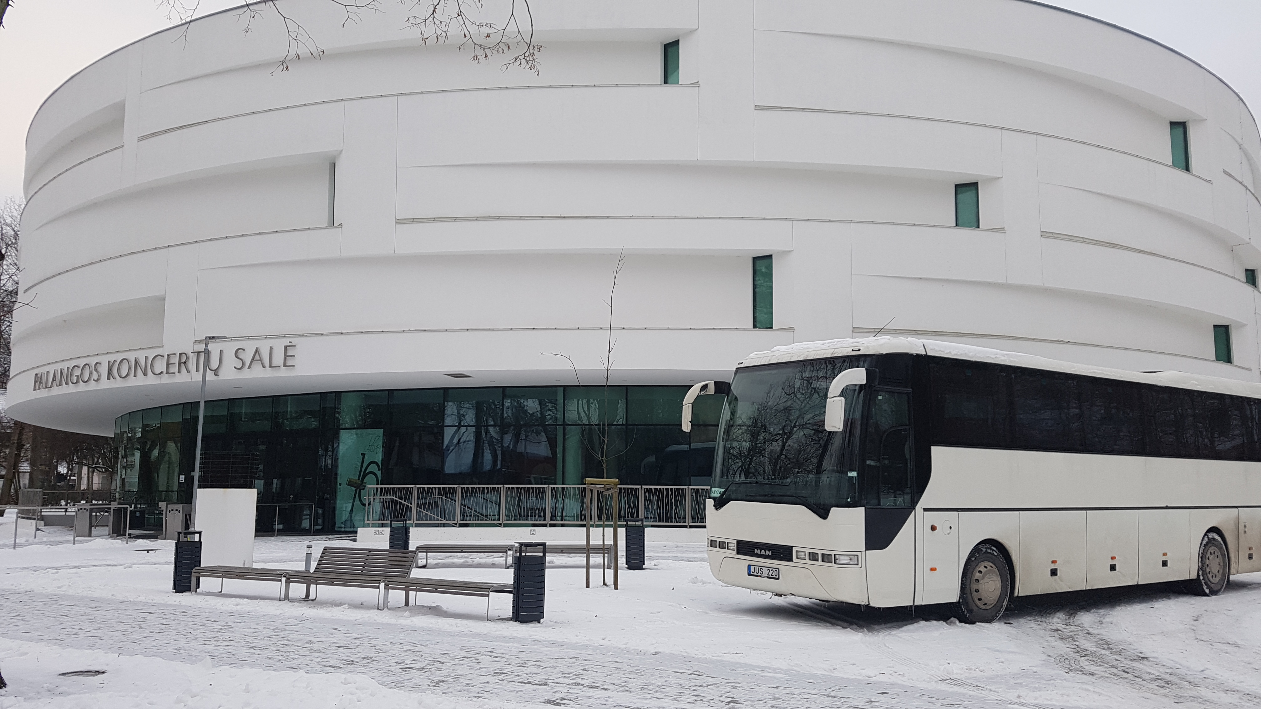 autobusu nuoma Vilniuje su vairuotoju, rental coach with driver in Vilnius