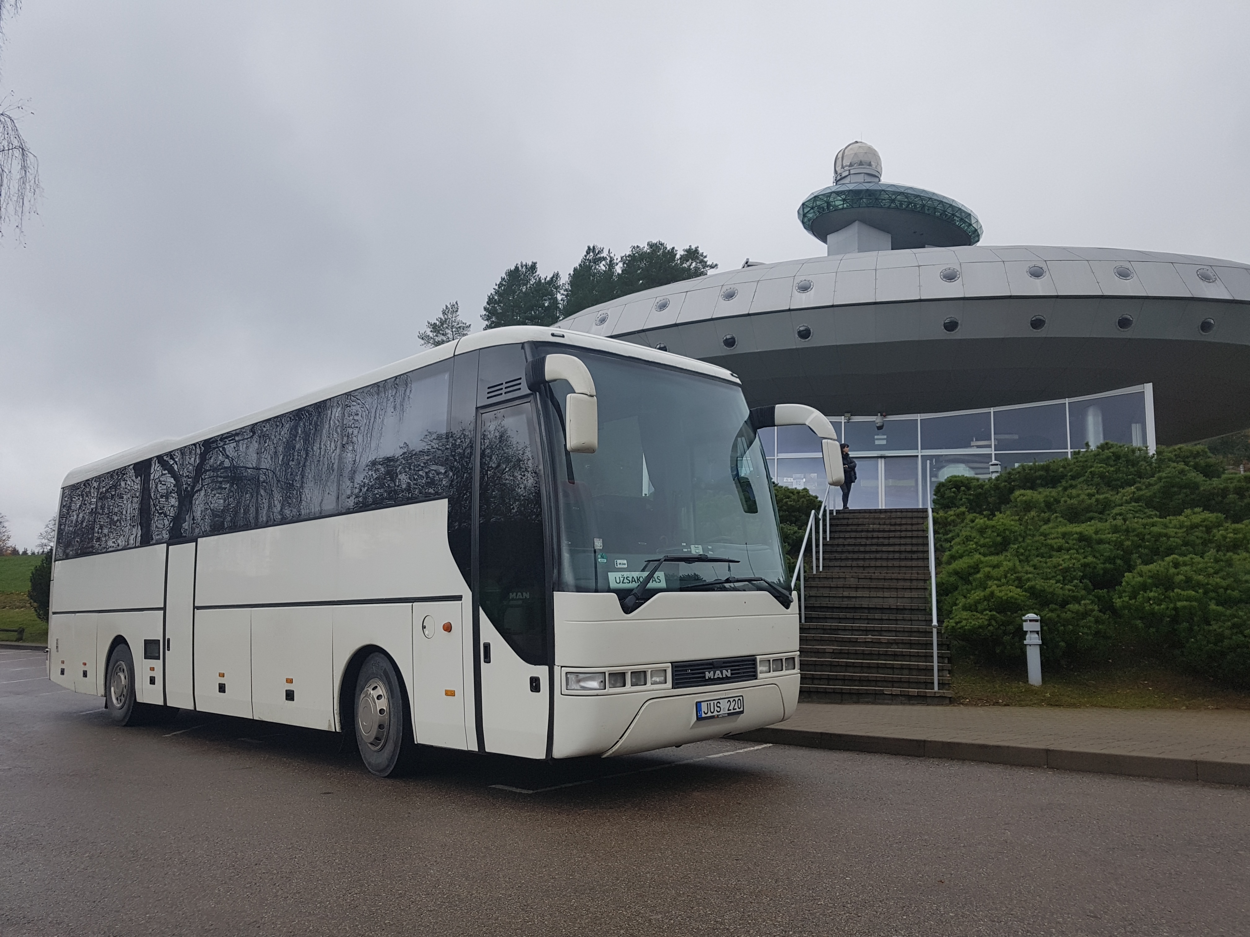 Аренда автобуса и аренда микроавтобуса в Вильнюсе с водителем, в Каунасе, Клайпеде и по всей Литве.